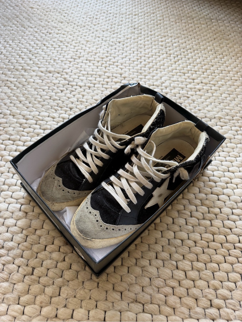 Golden Goose Black & White Women’s Sneakers. GG size 37, but fits a US 7.5
